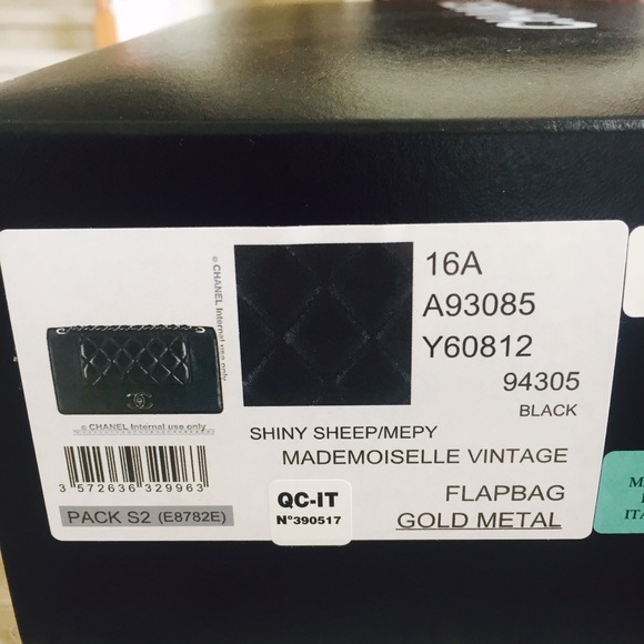 CHANEL MADEMOISELLE VINTAGE FLAPBAG GOLD METAL - Picture 8 of 8