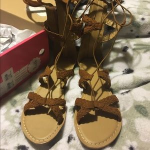 Gladiators sandals brand new size 7.
