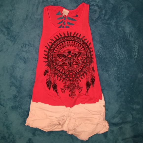 Medium tank with open back.