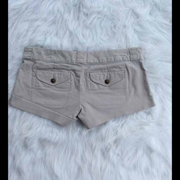 AE khaki shorts