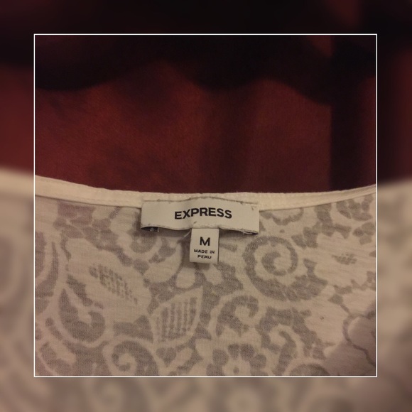 Express top 🎀 - Picture 2 of 2