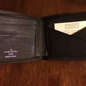 NWOT LV Leather Wallet