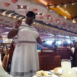 Meet your Posher, Vanessa