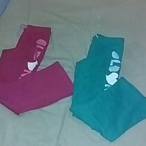 2 pairs of girl old navy sweatpants