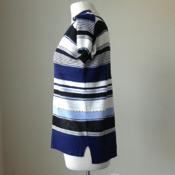 Boxy stitched blue striped pullover top - Picture 2 of 3
