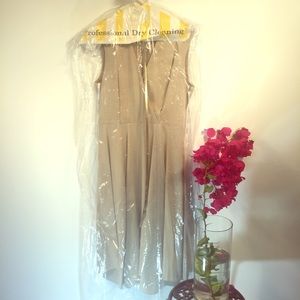 Business professional gorgeous CLASSY dress!