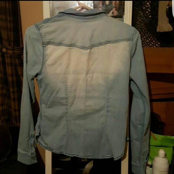 SOLD!!! Gorgeous Jean Shirt! - Picture 2 of 3