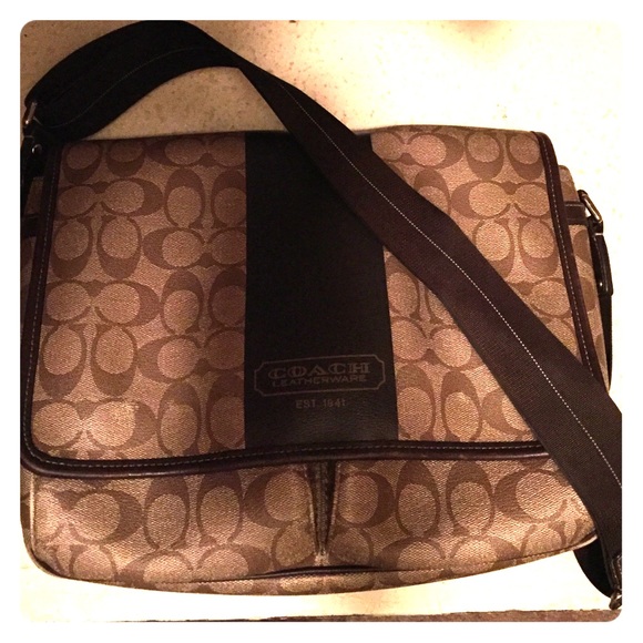 Coach messenger bag