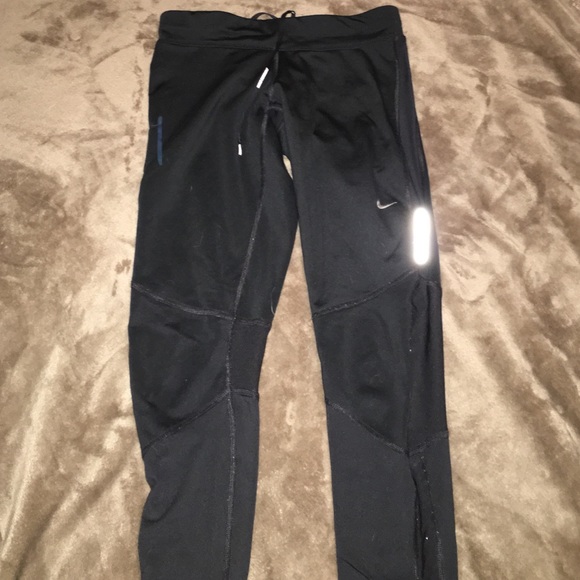 FULL LENTH NIKE RUNNING LEGGINGS!!!