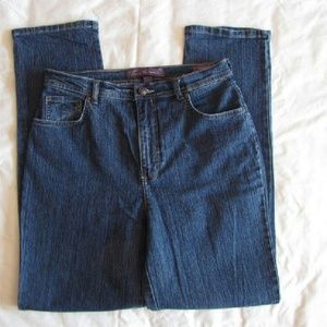 Gloria Vanderbilt Amanda Straight Leg Jeans 10 L