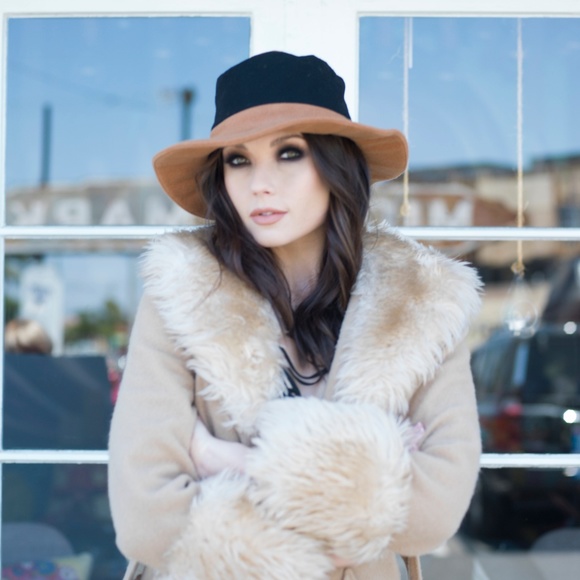 Wool two tone bucket hat - Picture 6 of 6