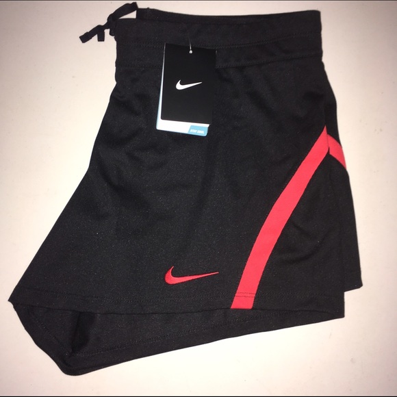 🌈3/$25 Nike dri-fit short NWT - Picture 4 of 4