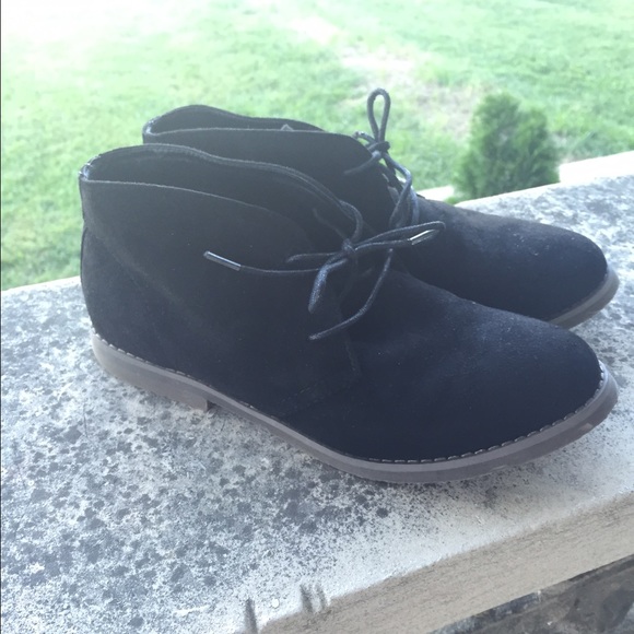 Desert ankle boot