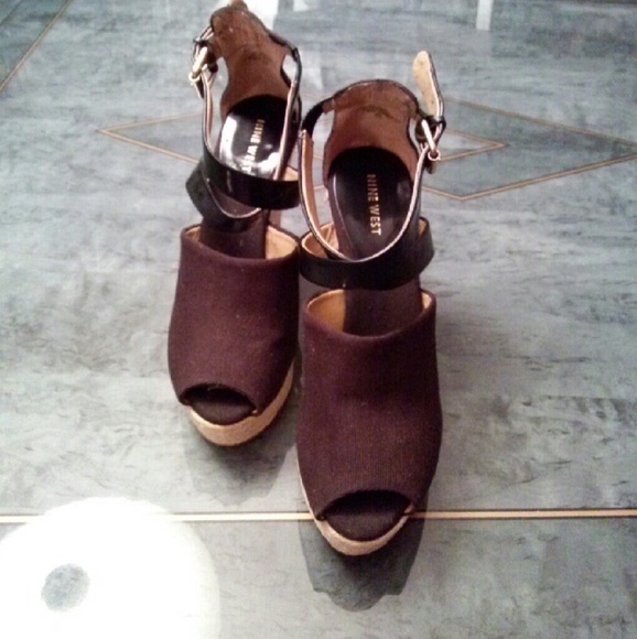 Nine West wedges black - Picture 3 of 3