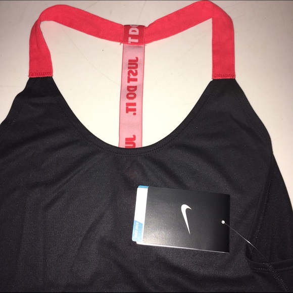 Nike tanks top NWT - Picture 2 of 4