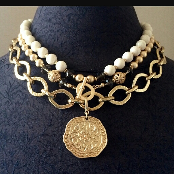 Pompeii necklace
