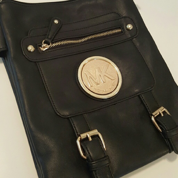 Michael Kors Black CrossBody Purse