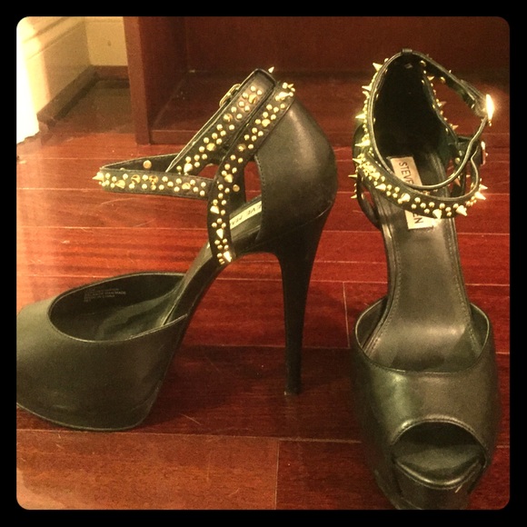 Steve Madden Gold Spiked Heels