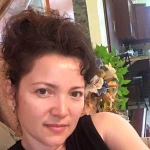 Meet your Posher, Lidia