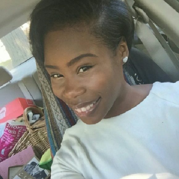 Meet your Posher, Kay