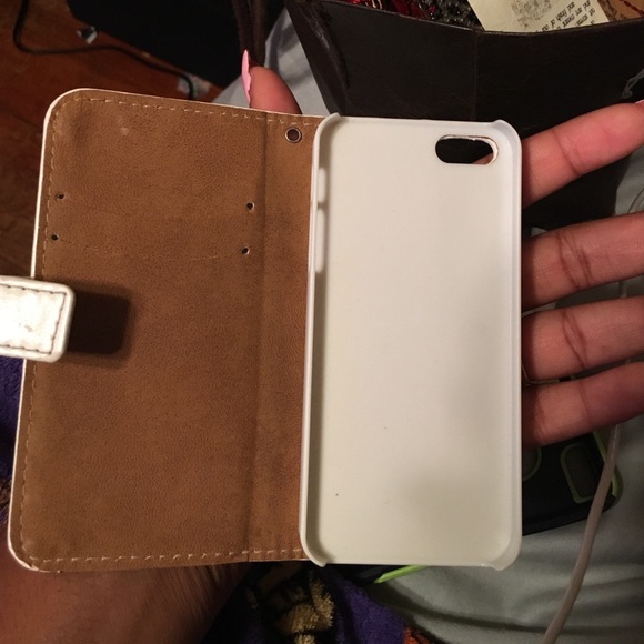 iPhone 5/5s/5se - Picture 2 of 3