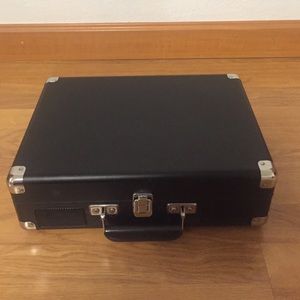 Crosley Cruiser Turntable- Black with Red Interior