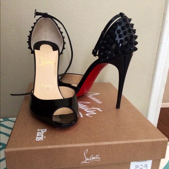 Christian Loubitons - Picture 3 of 3