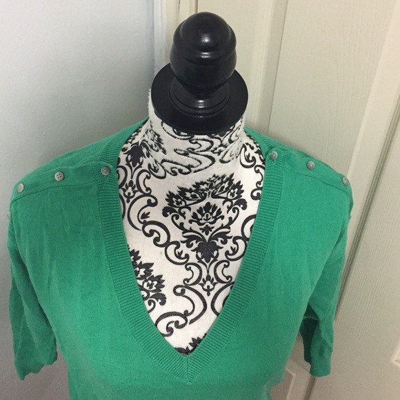 Old navy sweater size small - Picture 2 of 2