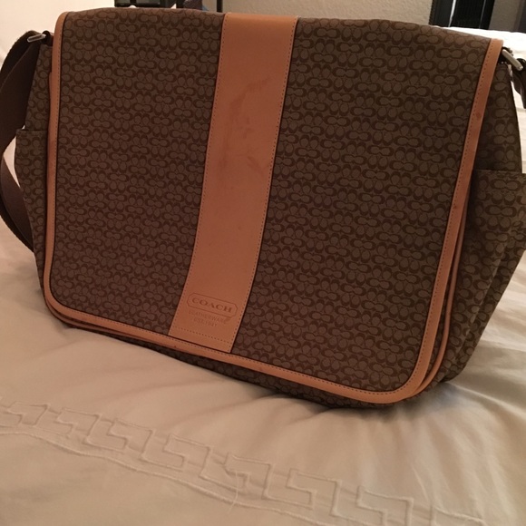 Coach Messenger / Diaper / Laptop Bag