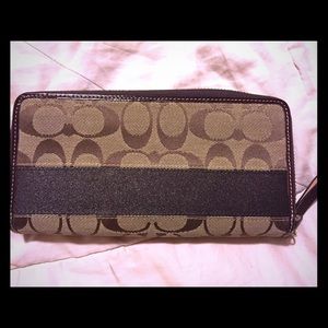 Coach wallet