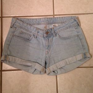 ❌SOLD❌ light wash denim shorts