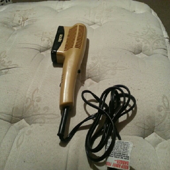 Andis 2004 blow dryer