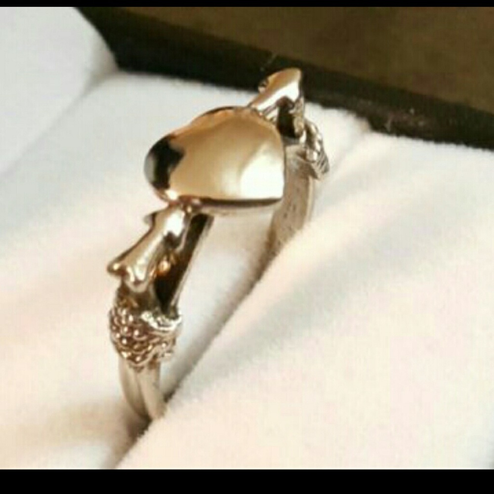 🌸 Heart ring🐝 - Picture 3 of 4