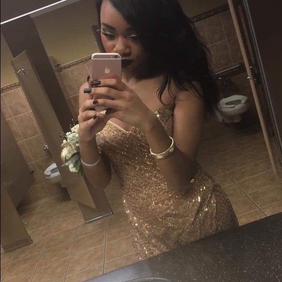 Strapless sequins prom dress