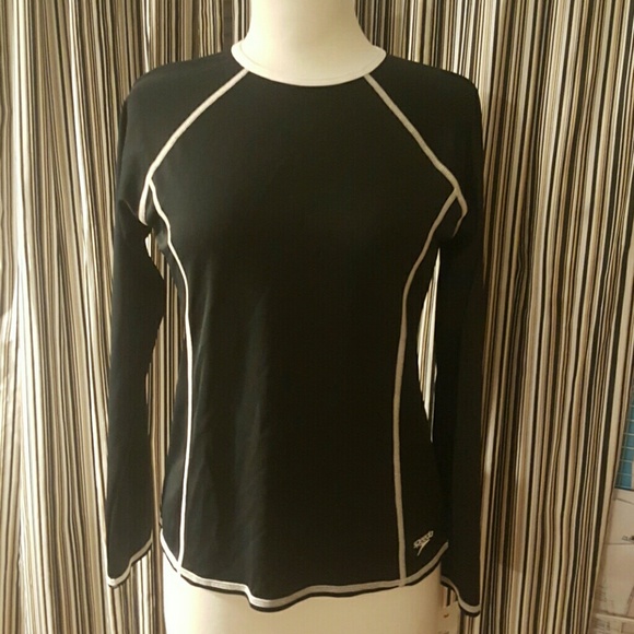 NWT Speedo Womens Swim Tee M