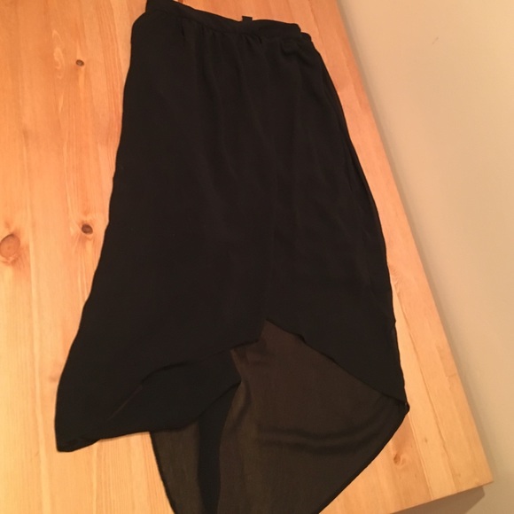 Black sheer front scoop skirt