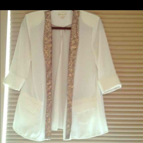 White & gold blazer