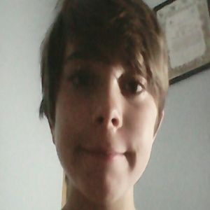 Meet your Posher, Cecelia