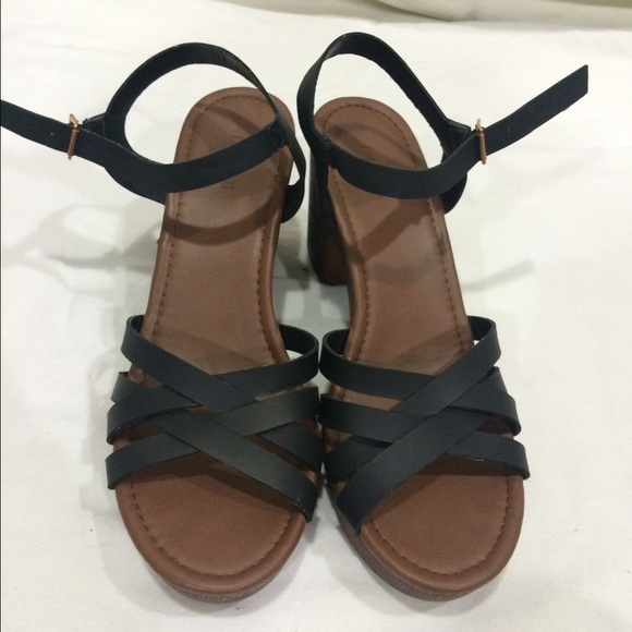 Forever21 heeled sandals