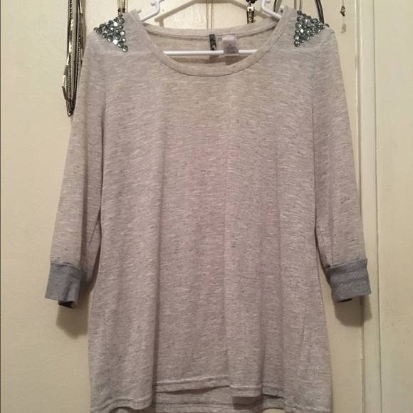 Med. BKE blouse w/ jewel shoulders - Picture 1 of 4