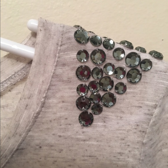 Med. BKE blouse w/ jewel shoulders - Picture 2 of 4