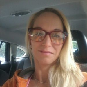 Meet your Posher, Colleen