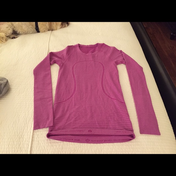 Lululemon Swiftly (I think)