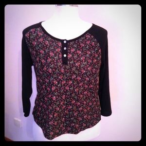 Henley NWT similar to Lularoe Randy lot 16