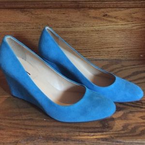 NWOT - these are your blue suede shoes!