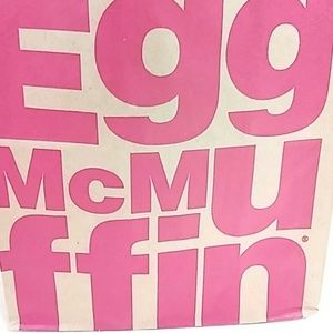 Meet your Posher, Cynthia