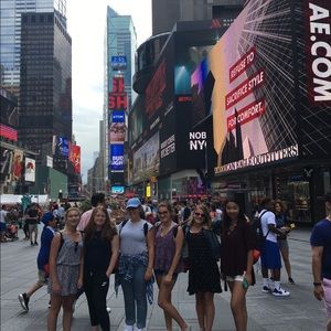 Meet your Posher, Anna