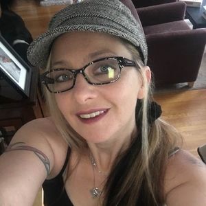 Meet your Posher, Sheri