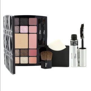 Dior couture palette edition voyage