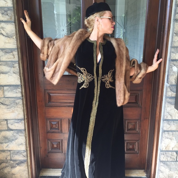 Vintage cleopatra Broumand gown - Picture 4 of 4